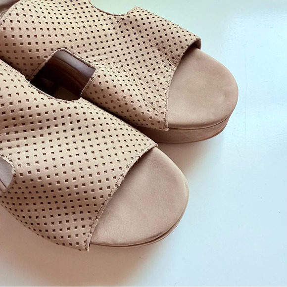 Eileen Fisher Dean Earth Platform Slingback Sandals - Picture 7 of 10